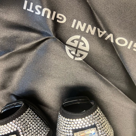 Giovanni Giusti made in Italy Glamorous Peep-Toe Heels with Swarovski crystals - Picture 9 of 9